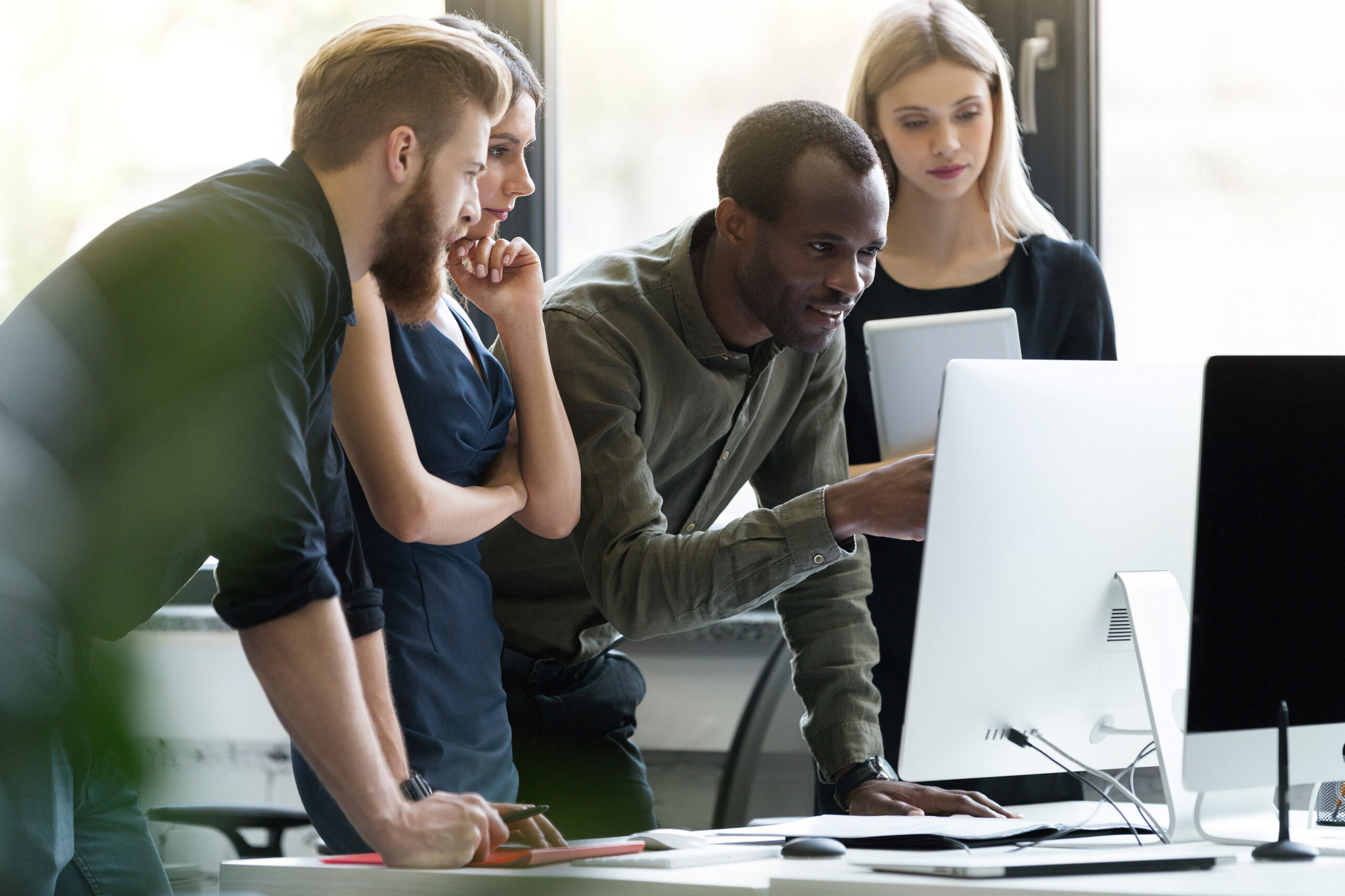 Overcoming Implementation Challenges: Tips for a Successful HRIS Rollout