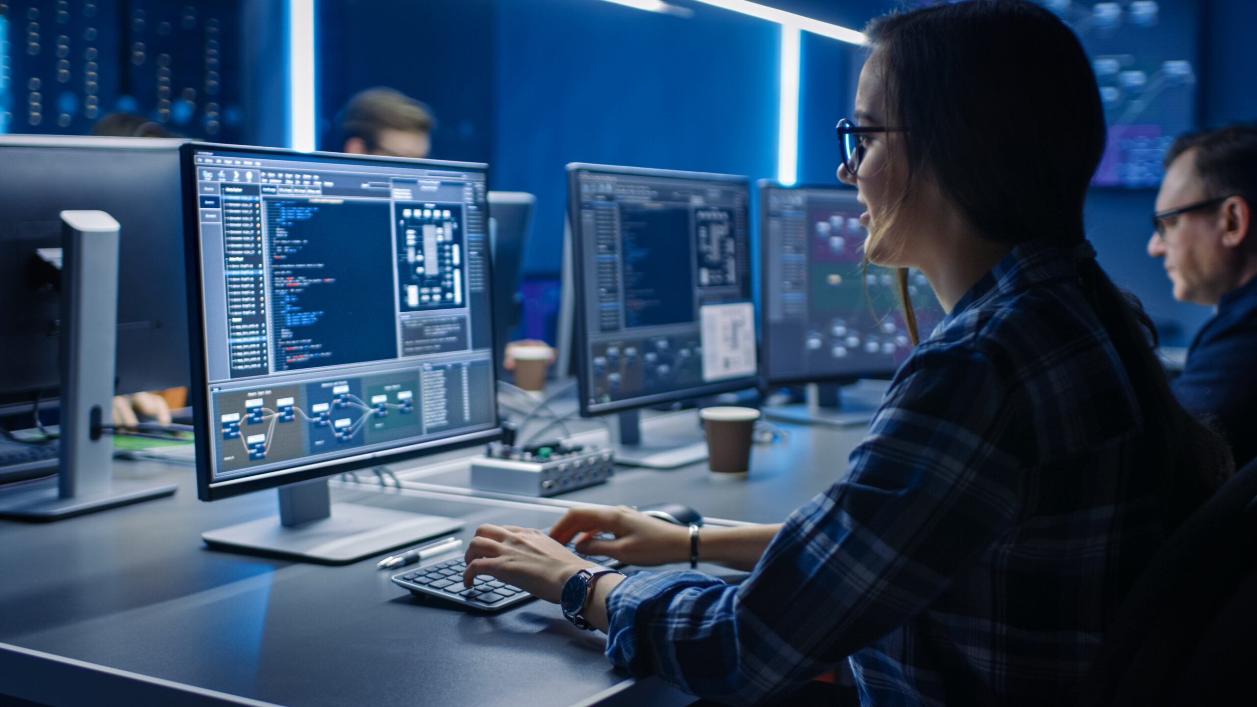 Core Connectors in Real-Time Systems